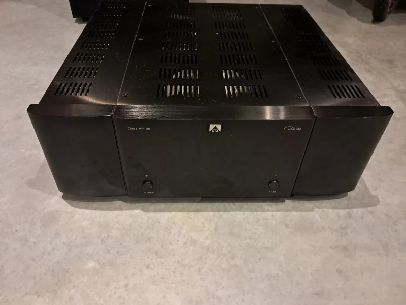 XTZ Class-AP100 - Bild 1 av 2