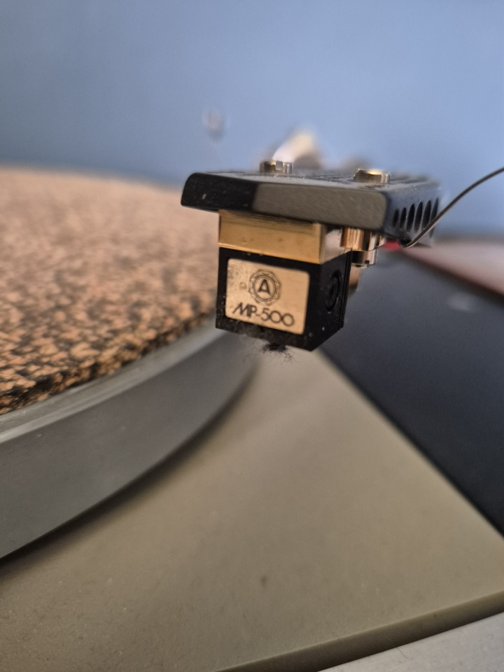 Thorens TD125