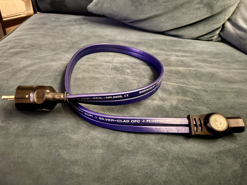 1 st Wireworld Aroura 7 - 114 cm 1 st Wireworld Aroura 7 - 114 cm - Bild 1 av 2