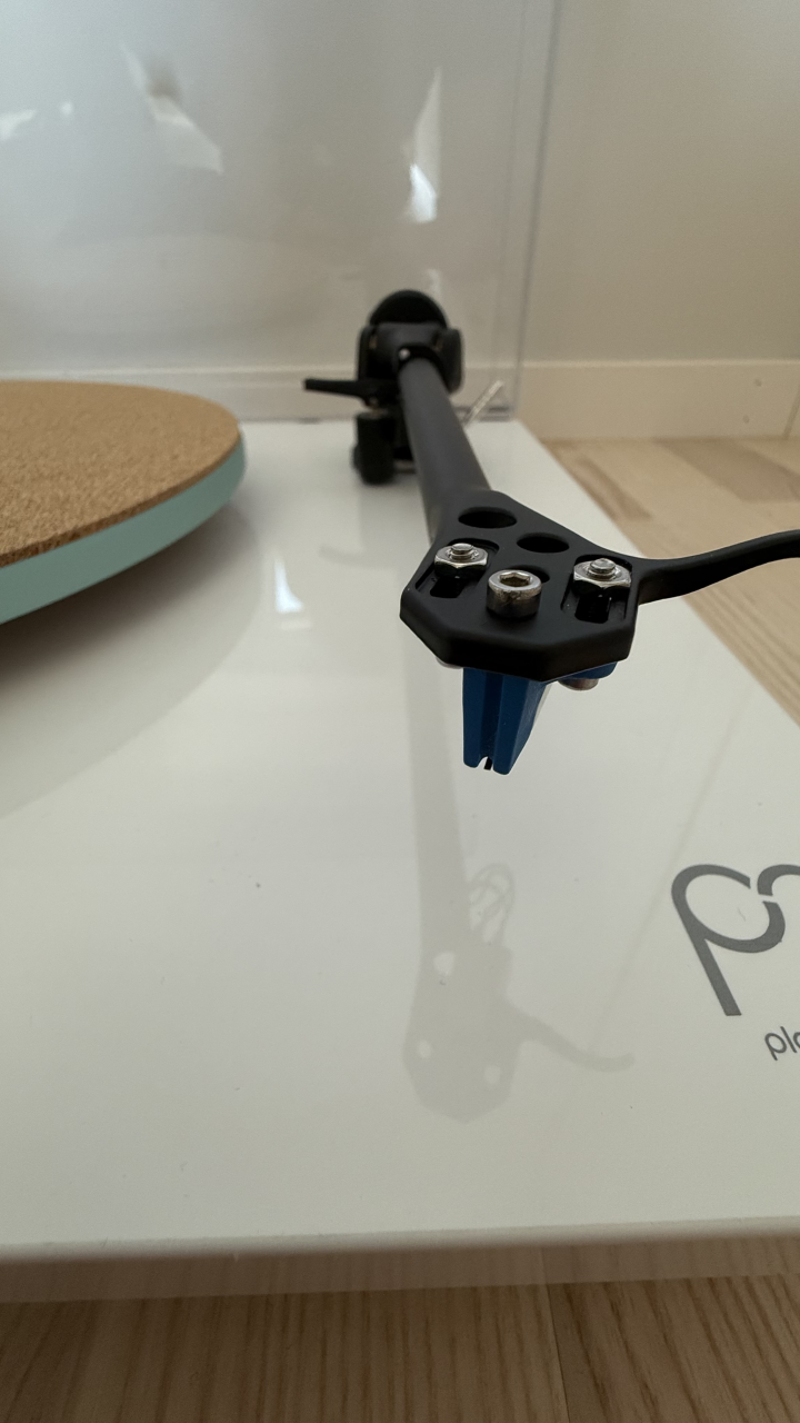 Rega Planar 2 m. Elys 2 pickup