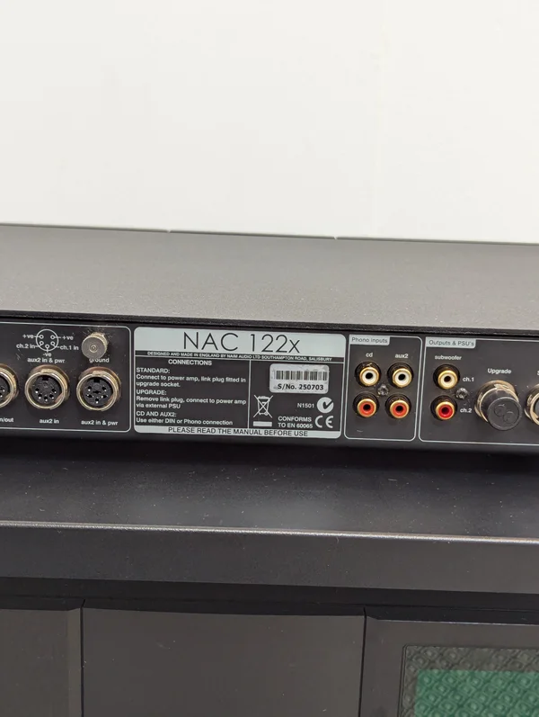 Naim NAC 122X försteg med fjärrkontroll Naim NAC 122X försteg med fjärrkontroll - Bild 1 av 8