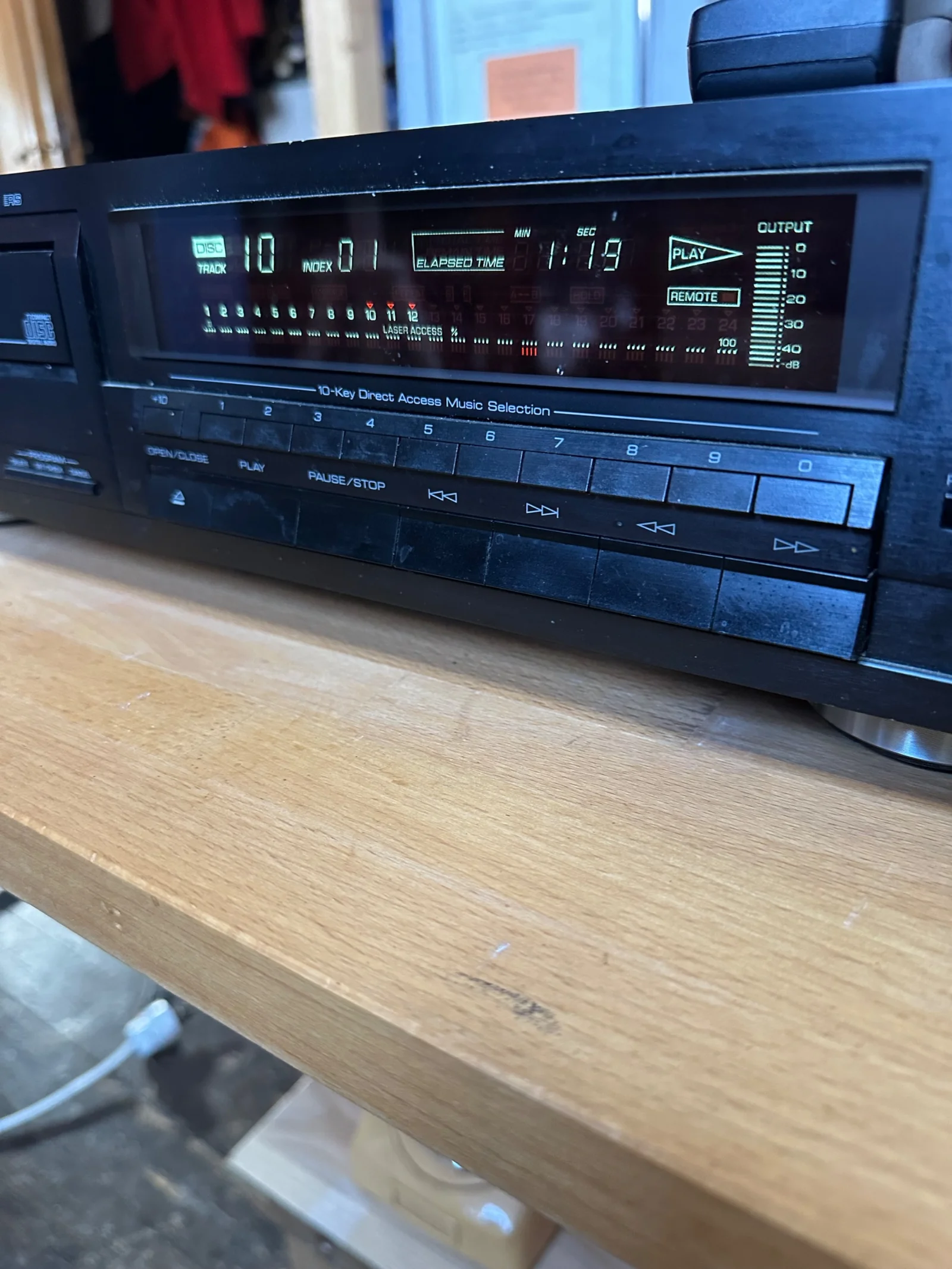 Yamaha CDX-1110 - Bild 2 av 3