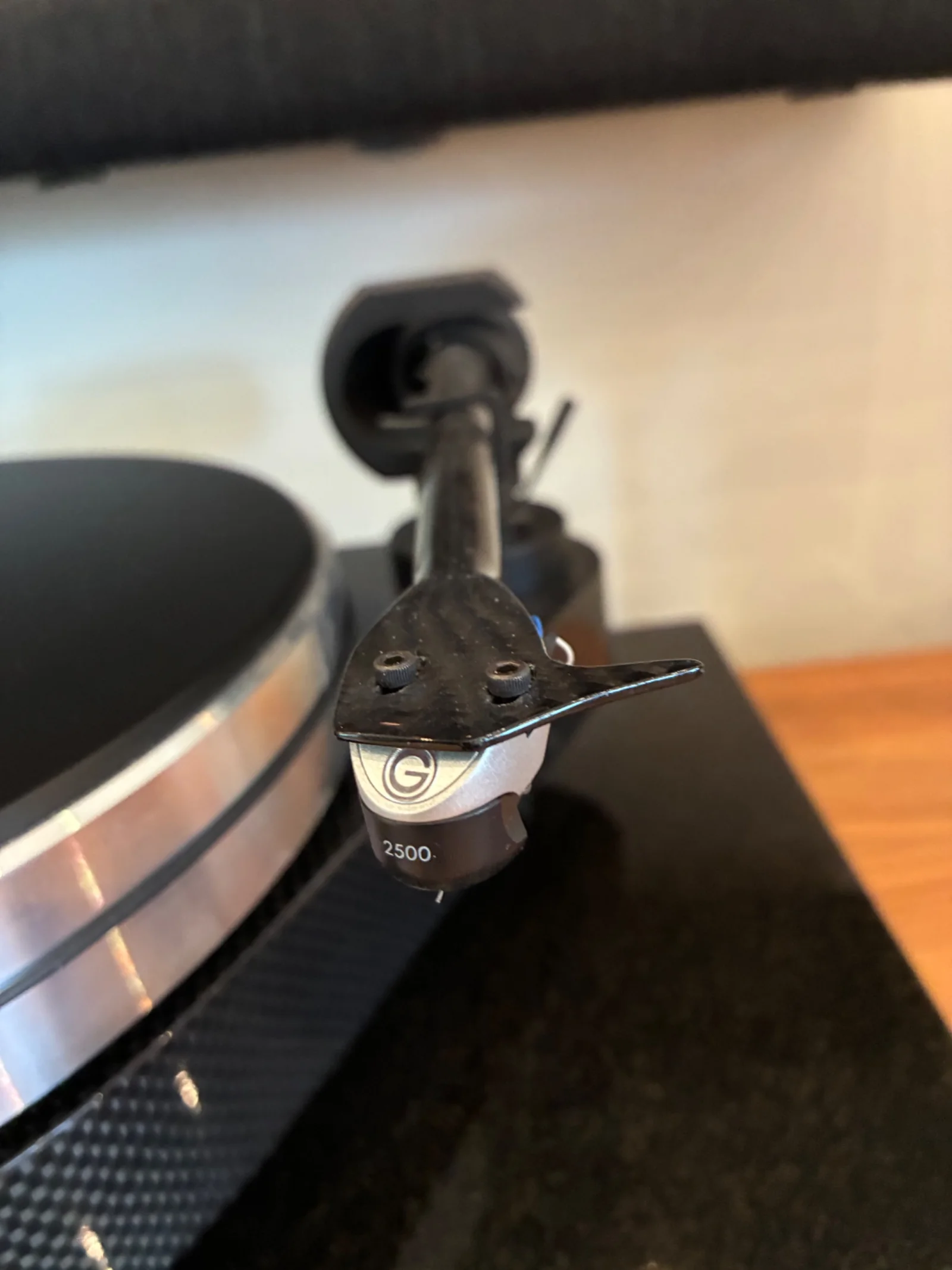 Pro-ject RPM 9 Carbon med Goldring 2500 - Bild 3 av 4
