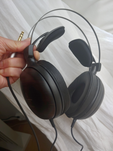 Audio technica ath-w5000 hi-end hörlurar, nypris 15000kr