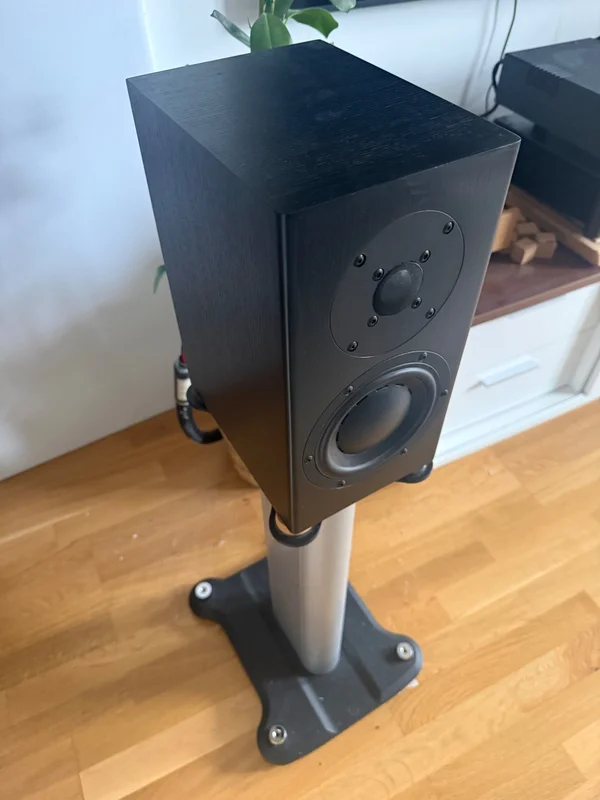 Totem Model 1 Signature - Bild 1 av 4