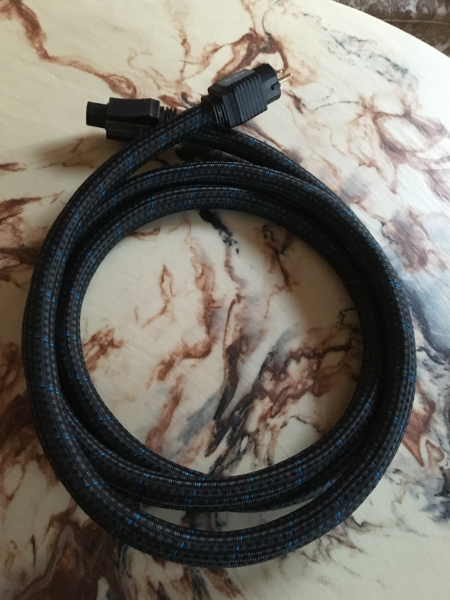 Pangea AC9 MKII - strömkabel 3m Pangea AC9 MKII - strömkabel 3m - Bild 1 av 3