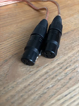 Neutron XLR hona - Supra h&ouml;gtalar kontakter