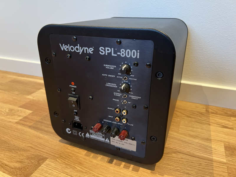 Sub med 1000Watt Velodyne MiniVee SPL-800i Sub med 1000Watt Velodyne MiniVee SPL-800i - Bild 4 av 4