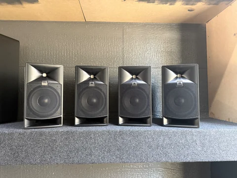 JBL 705I