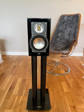 Elac med stativ