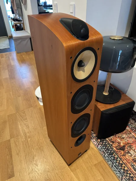 Bowers & Wilkins Bowers & Wilkins - Bild 2 av 9