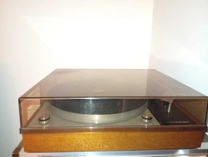 Thorens TD150 MK2 - Bild 1 av 2