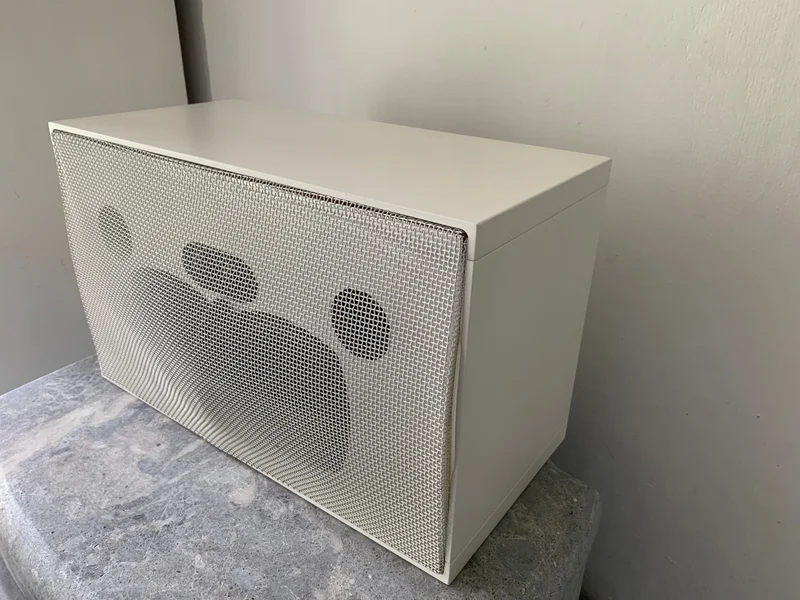 Altavoz Singular H&ouml;gtalare plus orginal-adaptern i mkt fint skick 2005. Mycket ovanlig. - Bild 1 av 4