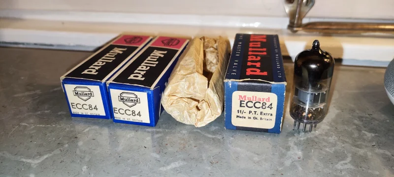 Mullard ecc84 NOS 3 st 2 st fr&aring;n 60 tale 1 st fr&aring;n 50 talet kod BOL - Bild 3 av 7