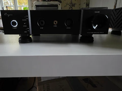 Cayin IHA-8
