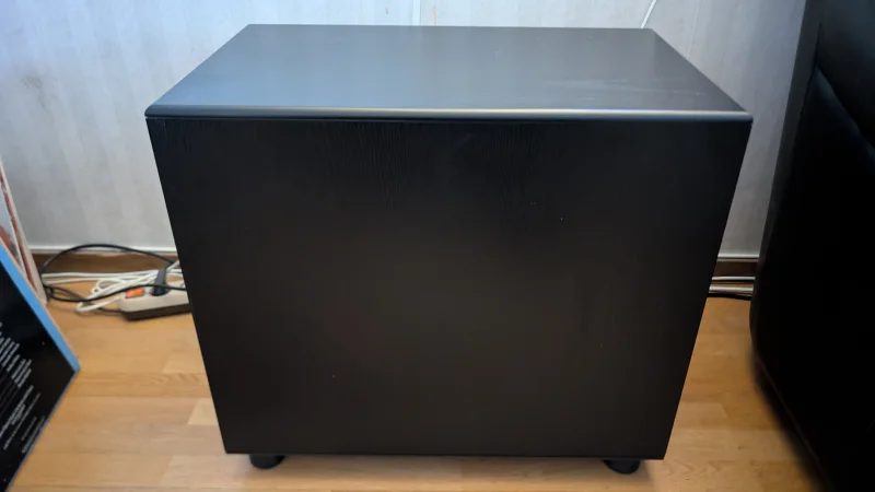 REL Stadium Il subwoofer - Bild 3 av 3