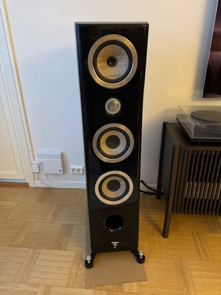 Focal Kanta No 2
