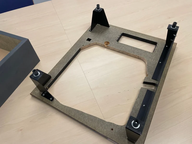 Specialtillverkad "Plint" till Thorens TD 124  - Bild 6 av 7