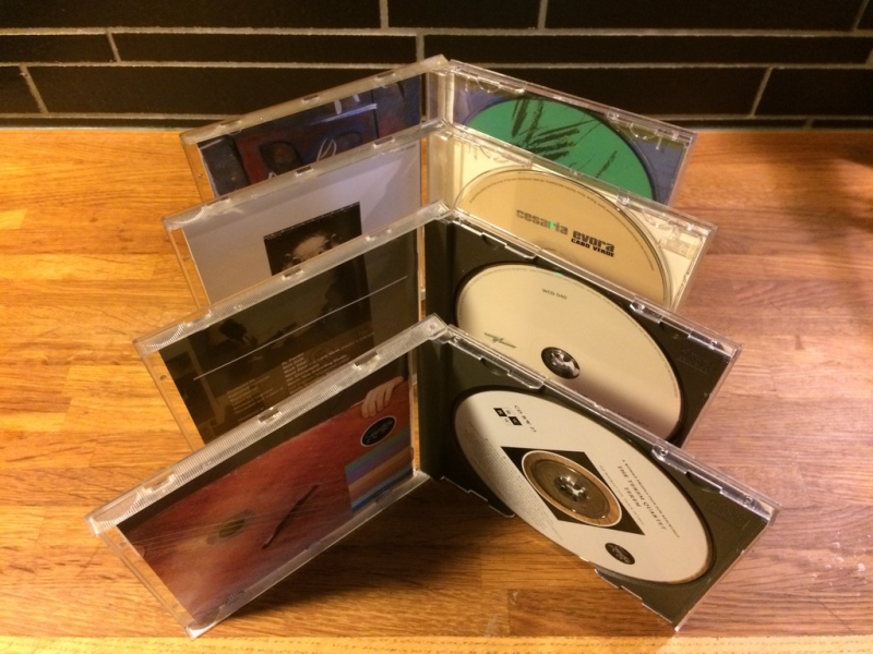 CD - WORLDMUSIC - DIV. ARTISTER 30kr/st (Fint Skick) - Bild 4 av 5