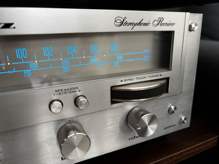 Vintage Marantz 2216bl