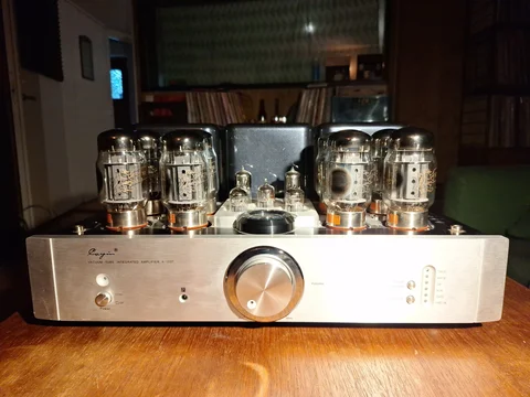 Cayin A-100T