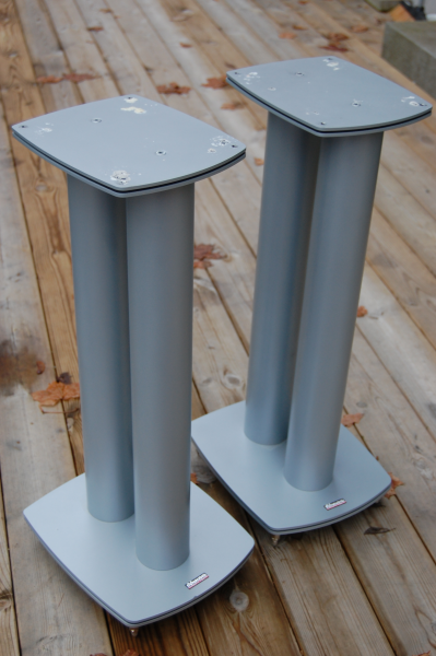 Dynaudio Stand 4 - Bild 1 av 2