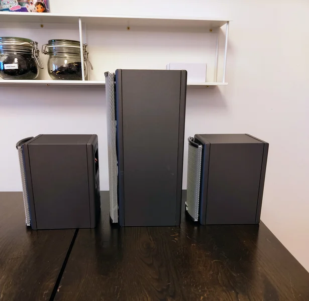 M&K Sound K5 & K7 – Högkvalitativt men diskret LCR-frontsystem M&K Sound K5 & K7 – Högkvalitativt men diskret LCR-frontsystem - Bild 2 av 5