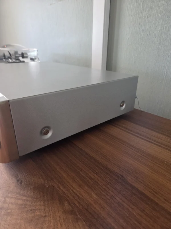 Rotel RC1572 MkII  - Bild 3 av 5