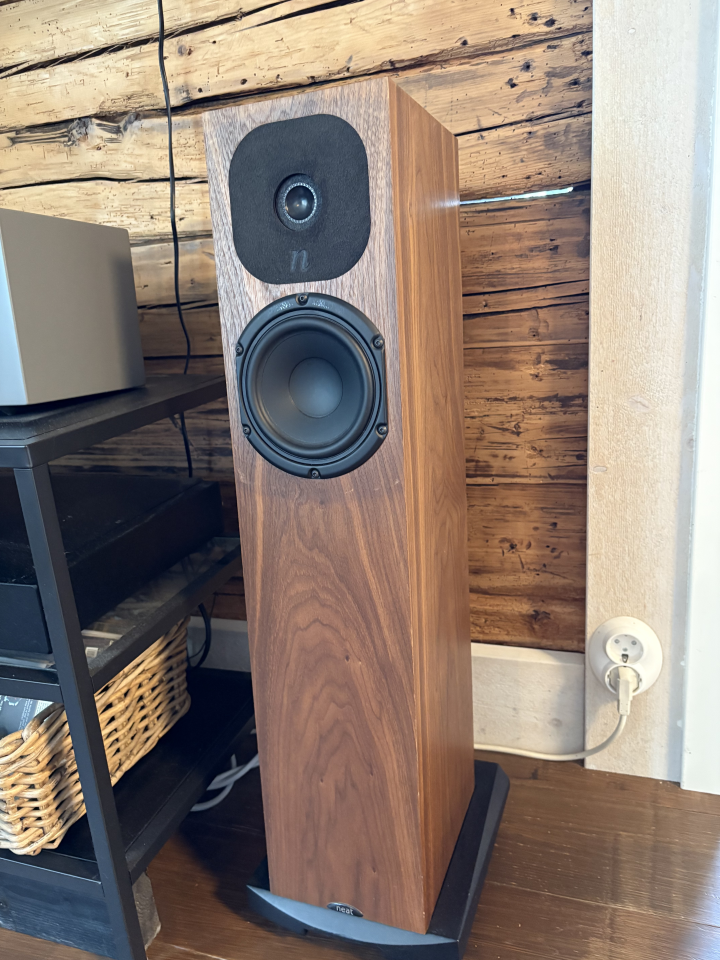 Neat Motive SX2