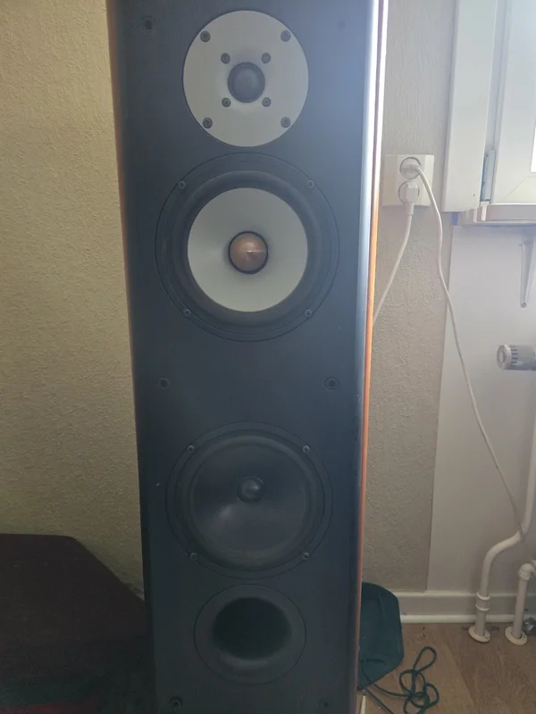 Jamo D 870 (Concert 11) &ndash; Dansk hifi-legend - Image 1 of 3