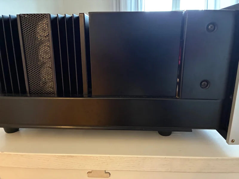 McIntosh MC7270 effektsteg, 230 V, mycket fint skick McIntosh MC7270 effektsteg, 230 V, mycket fint skick - Bild 6 av 8