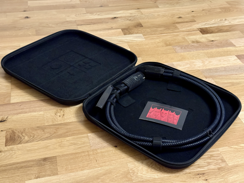 Audioquest Hurricane Strömkabel Audioquest Hurricane Strömkabel - Bild 6 av 6