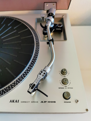 Akai AP-006
