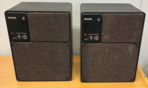 PHILIPS RH541 – aktiva MFB högtalare