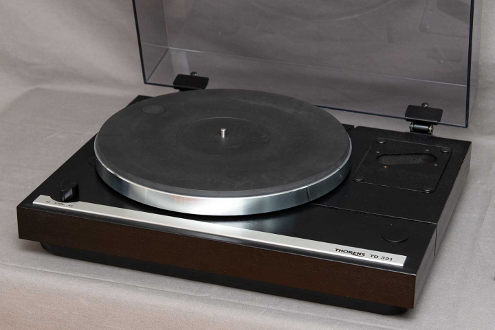 Thorens TD321