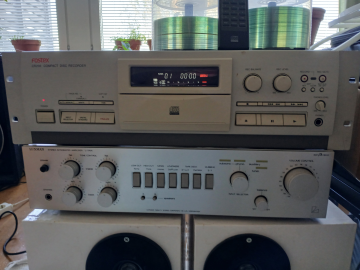 FOSTEX CR200 Professional CD Recorder