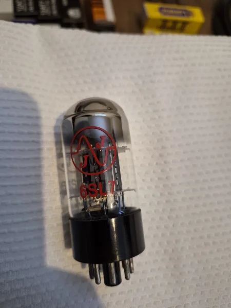 Line Magnetic 805ia Line Magnetic 805ia - Bild 7 av 14