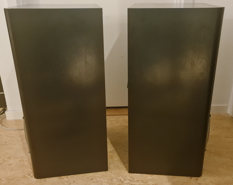 Yamaha NS-700X Yamaha NS-700X - Bild 2 av 14