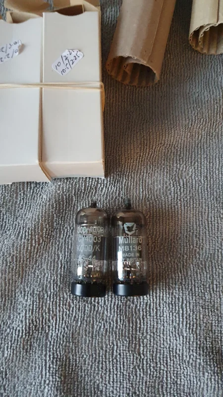 Mullard Nos m8136,cv4003 =ecc82 millit&auml;r - Bild 1 av 1