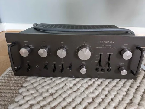 Technics SU-8600