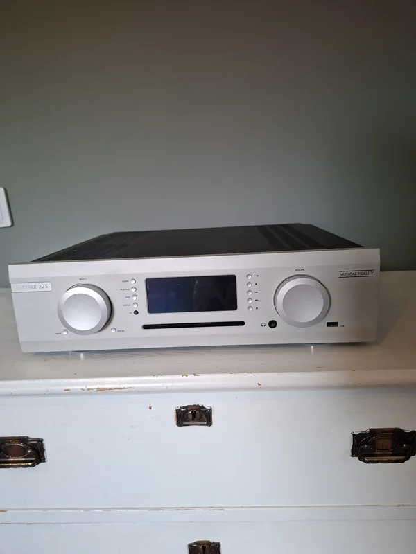 Musical Fidelity Encore 225 - Bild 1 av 4