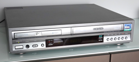 SAMSUNG VHS-DVD kombispelare 