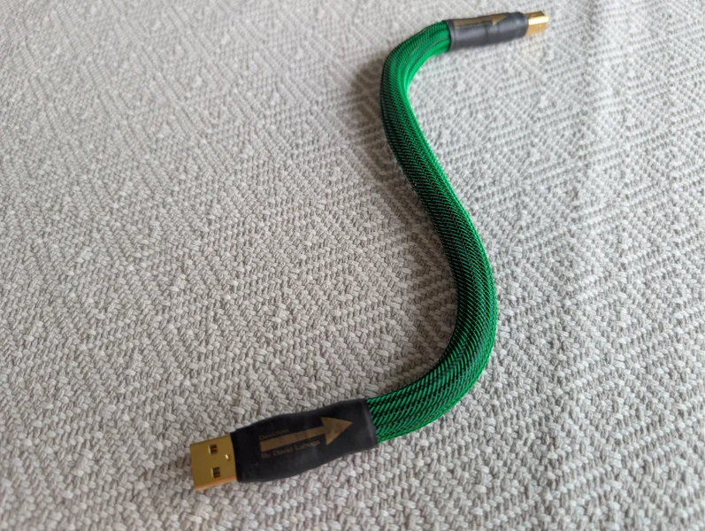 David Laboga emerald mk2 USB A-B 30cm David Laboga emerald mk2 USB A-B 30cm - Bild 1 av 3