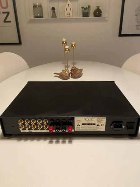 Lavardin IS - Bild 2 av 2