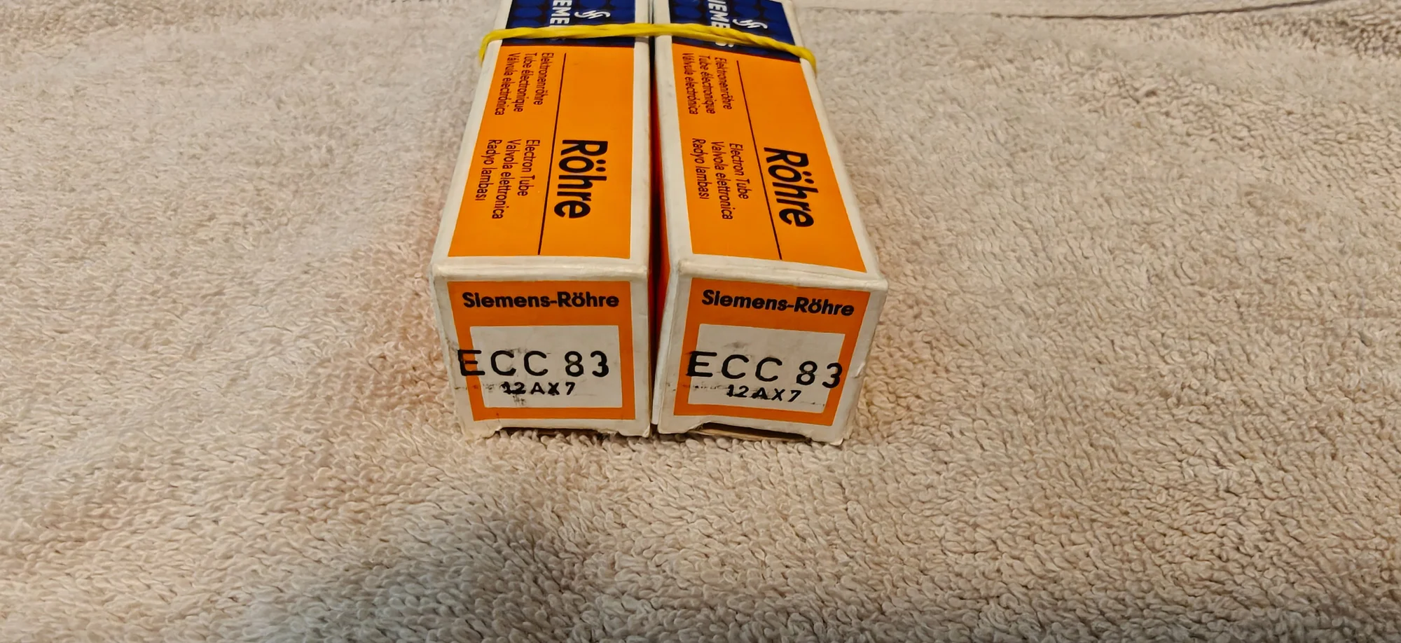 Matchat par Siemens halske Ecc 83 samma kod! Testar Good låter bra!