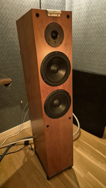 Audiovector m3 - Bild 1 av 1