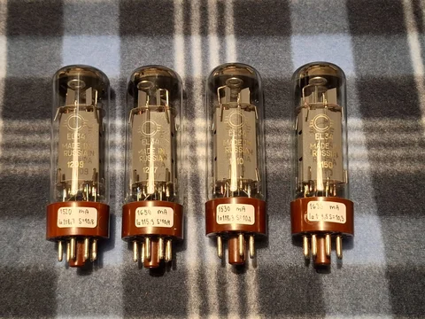 EL34 Svetlana Winged - C - SED / NOS Matchad kvartett radior&ouml;r