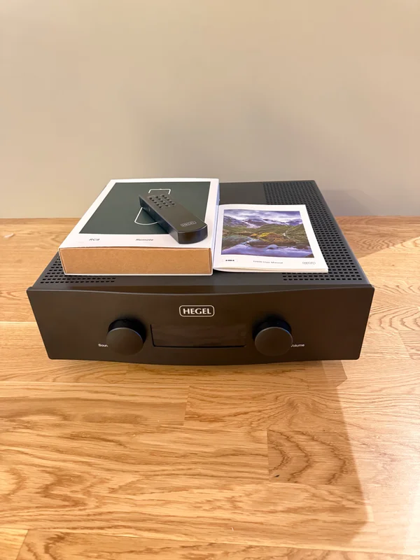 Hegel H400 Nyskick + Garanti - Bild 3 av 5