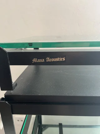 Mana Acoustics Reference hifimöbel 6st hyllor