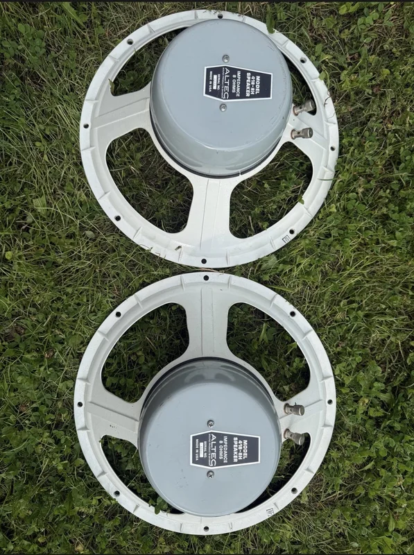 Altec Lansing 418-8H basar 1 par. Korgar  - Bild 1 av 2